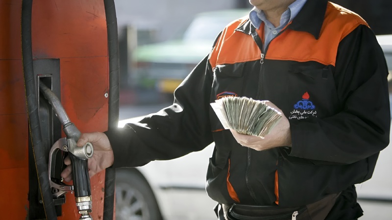 آیا آزادسازی قیمت بنزین راه حل بحران است؟